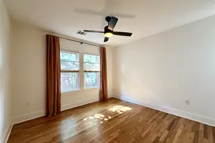 1211 E 2nd St, Austin, TX 78702 - Photo 22