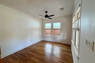 1211 E 2nd St, Austin, TX 78702 - Photo 14