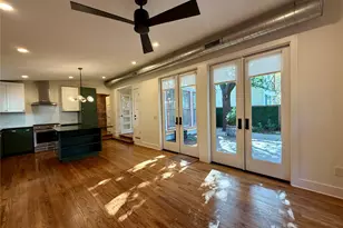 1211 E 2nd St, Austin, TX 78702 - Photo 32