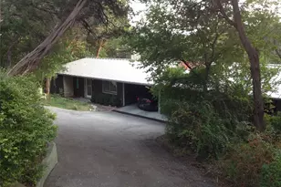 1202 Double Bend Back Rd, West Lake Hills, TX 78746 - Photo 1