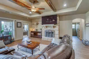 412 Jake Dr, Jarrell, TX 76537 - Photo 8