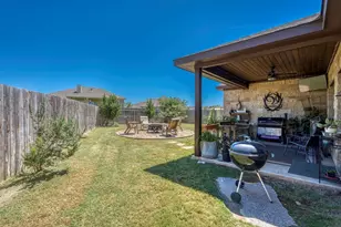 412 Jake Dr, Jarrell, TX 76537 - Photo 30