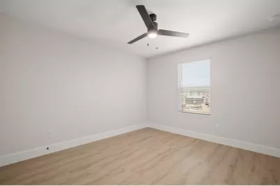 17119 Homestead Haven Drive, Bee Cave, TX 78738 - Photo 10