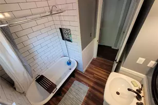 206 W 55th 1/2 St, Austin, TX 78751 - Photo 2