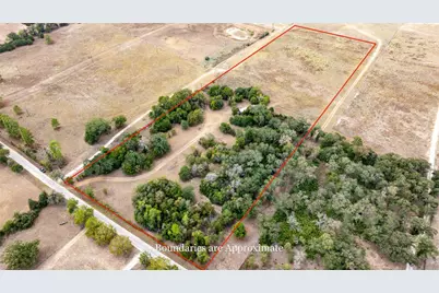 1350 Cattlemens Row, Lockhart, TX 78644 - Photo 2