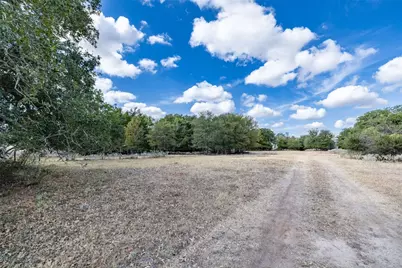 1350 Cattlemens Row, Lockhart, TX 78644 - Photo 12