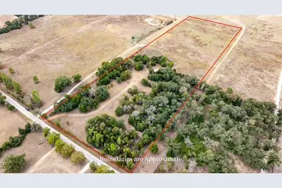 1350 Cattlemens Row, Lockhart, TX 78644 - Photo 2