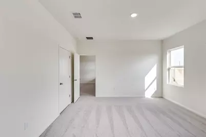 208 Wedemeyer Street, Taylor, TX 76574 - Photo 18