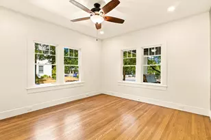 902 W Hopkins St, San Marcos, TX 78666 - Photo 26