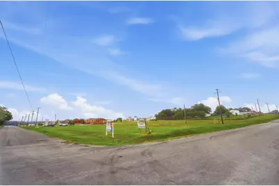 2 S Plum Creek Road, Kyle, TX 78640 - Photo 8