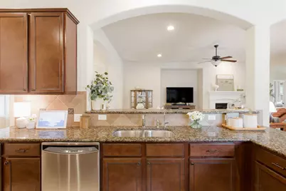 214 Bellagio Drive, Lakeway, TX 78734 - Photo 4