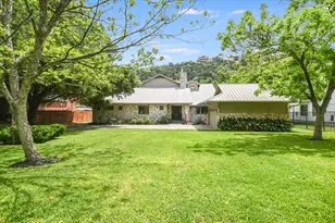 2305 Manana St, Austin, TX 78730 - Photo 4