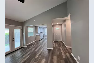 911 Greenbriar Loop, Round Rock, TX 78664 - Photo 2