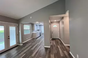 911 Greenbriar Loop, Round Rock, TX 78664 - Photo 2