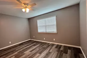 911 Greenbriar Loop, Round Rock, TX 78664 - Photo 10