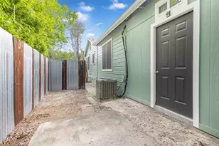 1101 W Mary St, Austin, TX 78704 - Photo 16