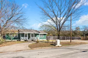 5706 Tura Ln, Austin, TX 78721 - Photo 2