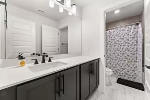 8512 McKamy Dr, Austin, TX 78744 - Photo 24