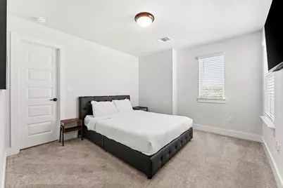 8512 McKamy Drive, Austin, TX 78744 - Photo 20