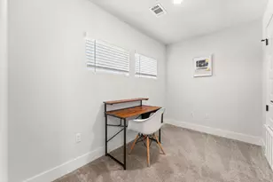 8512 McKamy Dr, Austin, TX 78744 - Photo 18