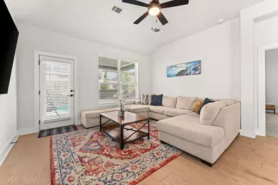 8512 McKamy Drive, Austin, TX 78744 - Photo 12