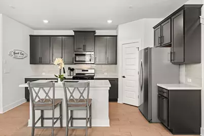 8512 McKamy Drive, Austin, TX 78744 - Photo 6