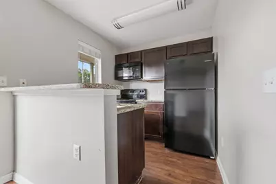 2512 Durwood Street #204, Austin, TX 78704 - Photo 2