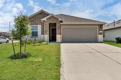 140 Fire Oak Drive, San Marcos, TX 78666 - Photo 2