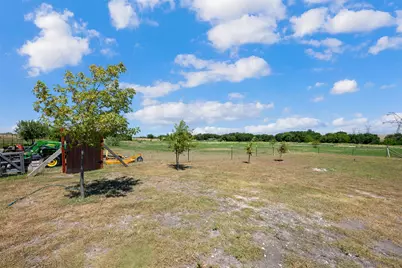 2103 County Road 320, Granger, TX 76530 - Photo 30