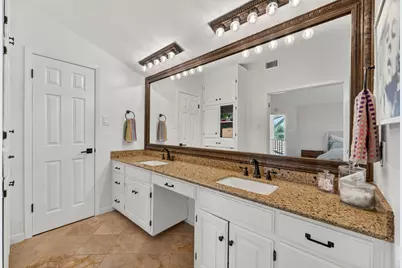 50 Stillmeadow Drive, The Hills, TX 78738 - Photo 12