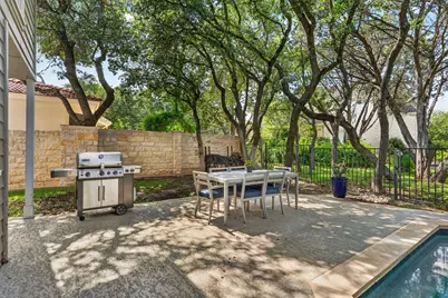 50 Stillmeadow Drive, The Hills, TX 78738 - Photo 16