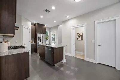 1609 Deloney Street #B, Austin, TX 78721 - Photo 8