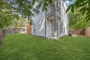 1609 Deloney St, Austin, TX 78721 - Photo 34
