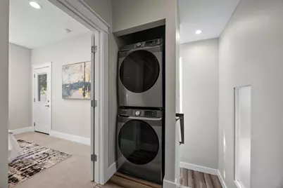1609 Deloney Street #B, Austin, TX 78721 - Photo 18