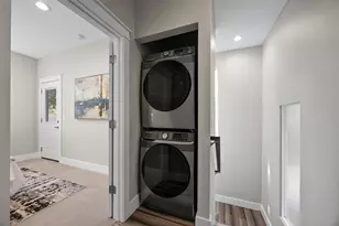 1609 Deloney St, Austin, TX 78721 - Photo 18