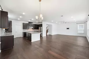 525 Ayinger Ln, Austin, TX 78728 - Photo 6