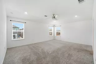 525 Ayinger Ln, Austin, TX 78728 - Photo 18