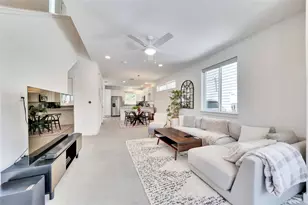 814 N Bluff Dr, Austin, TX 78745 - Photo 2