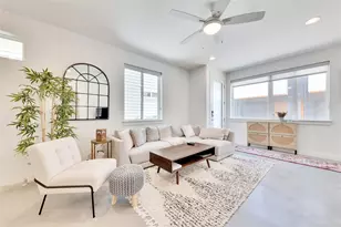 814 N Bluff Dr, Austin, TX 78745 - Photo 4