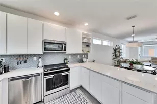 814 N Bluff Dr, Austin, TX 78745 - Photo 12