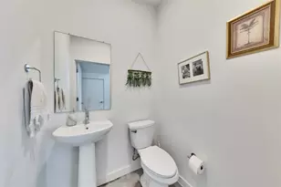 814 N Bluff Dr, Austin, TX 78745 - Photo 16