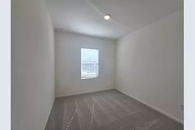 421 Wedemeyer Street, Taylor, TX 76574 - Photo 6