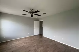 1034 W South St, Leander, TX 78641 - Photo 12