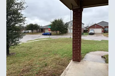 1034 W South Street, Leander, TX 78641 - Photo 2