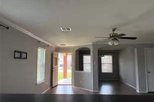 1034 W South St, Leander, TX 78641 - Photo 4