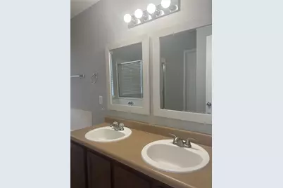1034 W South Street, Leander, TX 78641 - Photo 14