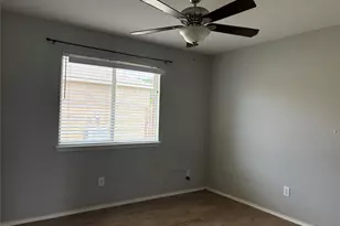 1034 W South St, Leander, TX 78641 - Photo 18