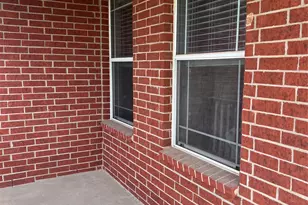 1034 W South St, Leander, TX 78641 - Photo 2