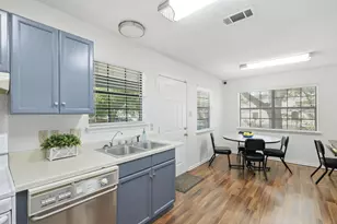 403 W Anderson Ave, Round Rock, TX 78664 - Photo 10
