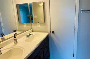 2018 W Rundberg Ln, Austin, TX 78758 - Photo 14